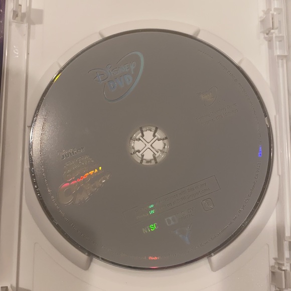 Quest for the crystal mickey dvd - Picture 2 of 2